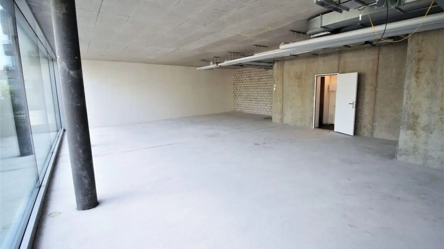 Commerciale in affitto - Schützenstrasse 19, 8245 Feuerthalen - Foto 2