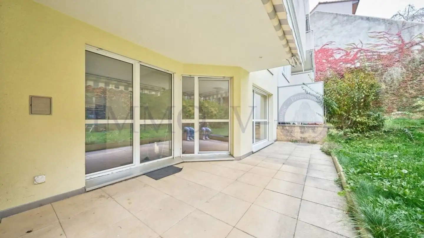 Stepped apartment for rent - Rue Du Tertre, 2000 Neuchâtel - Photo 2