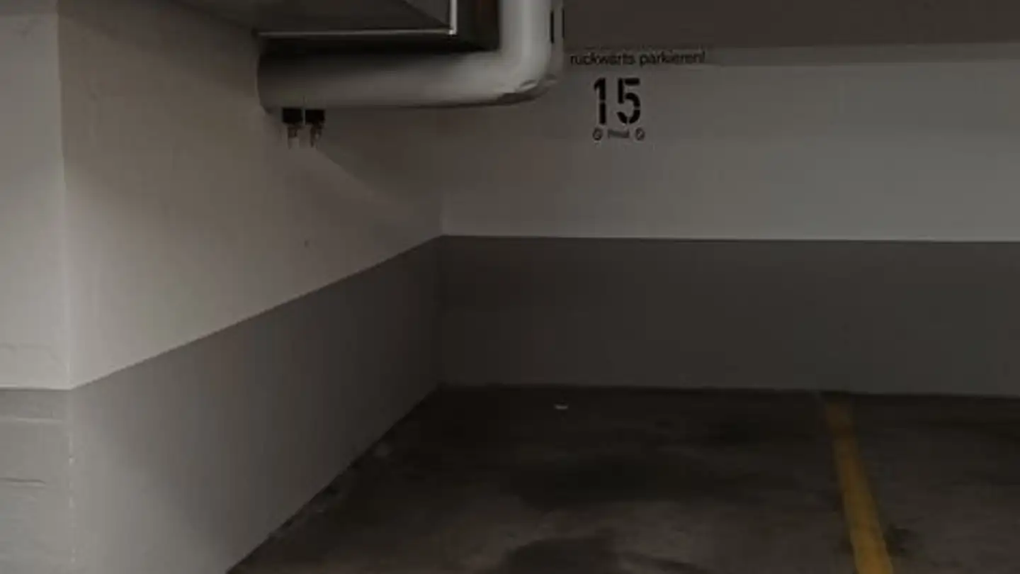 Place de parking souterraine à louer - Rieterstrasse 6, 8002 Zürich - Photo 2