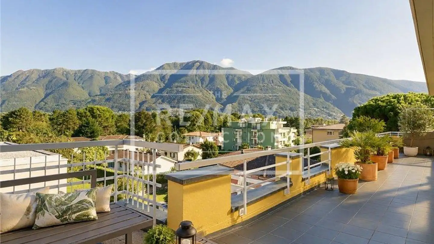 Attic flat for sale - 6612 Ascona