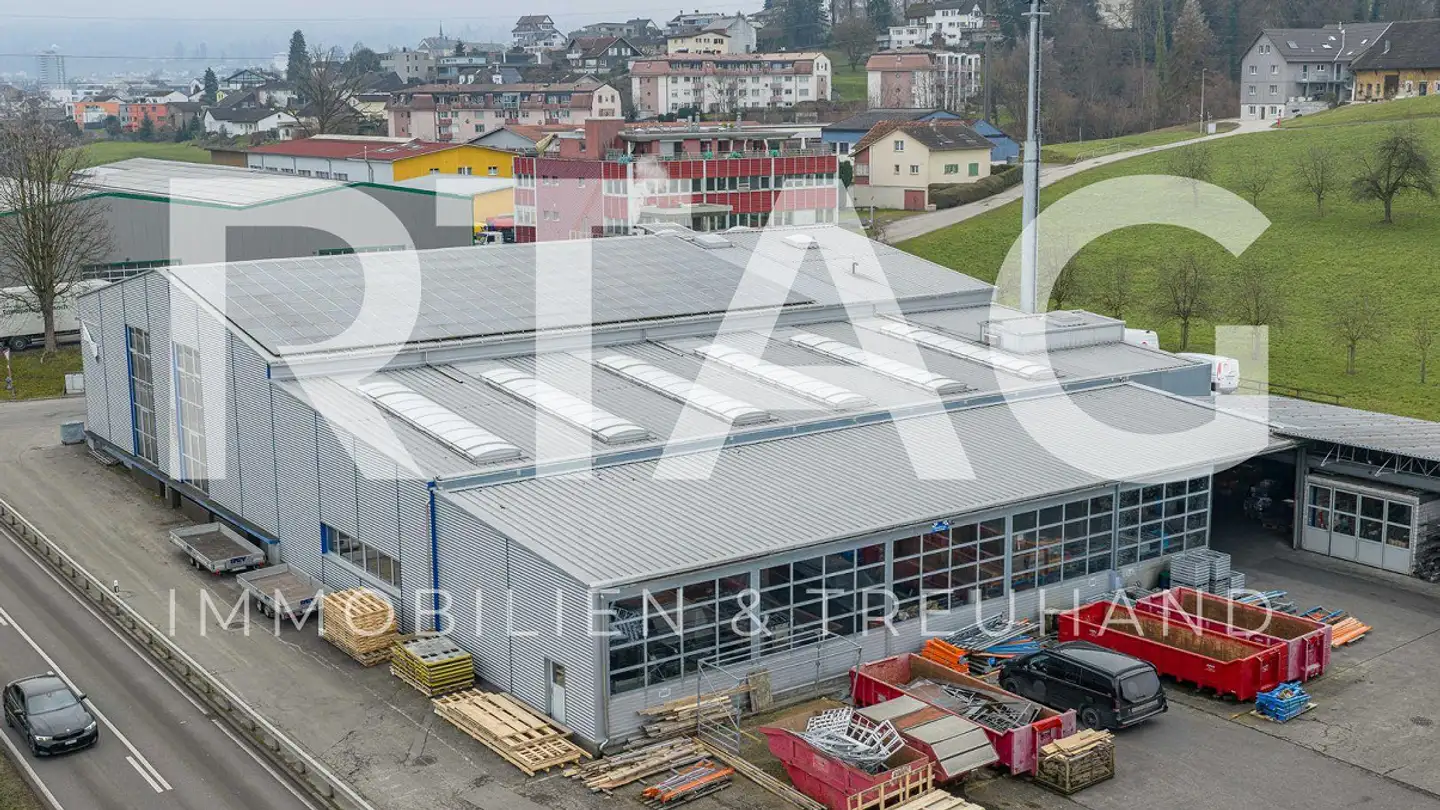 Commercial à louer - Rorschacherstrasse 42, 9323 Steinach