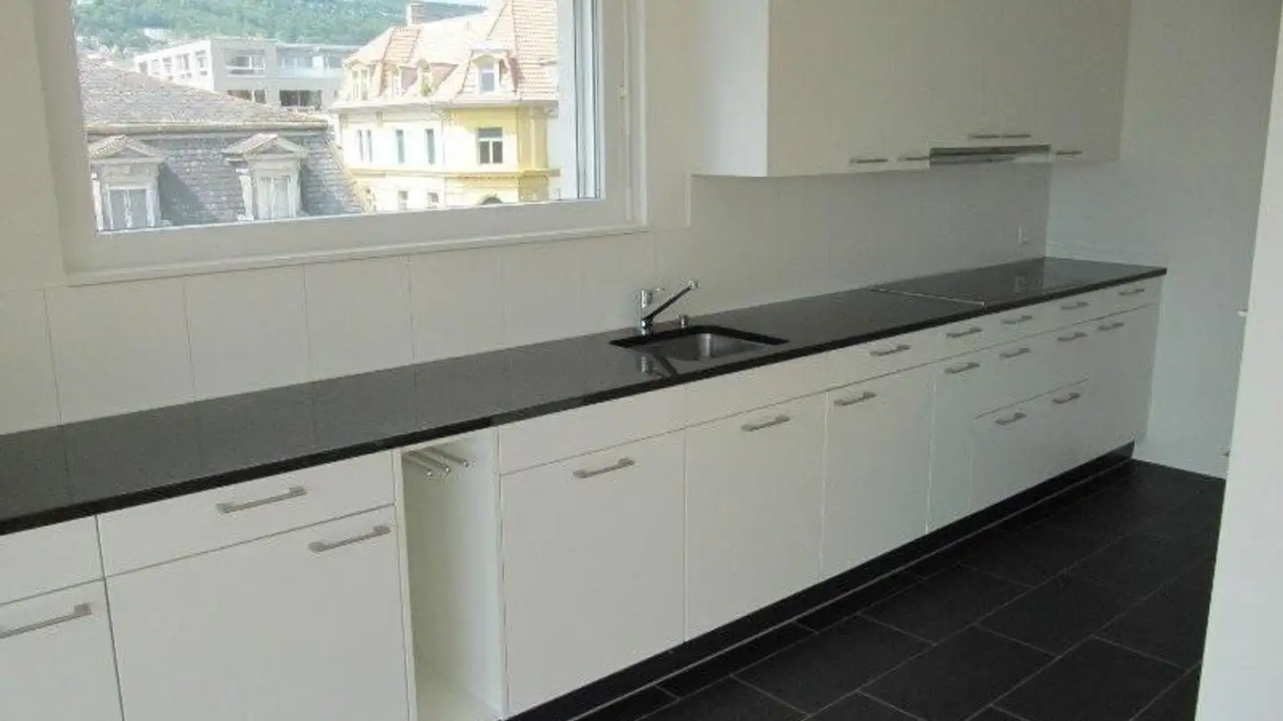 Attico in affitto - Rue Centrale / Zentralstrasse 68, 2503 Biel/Bienne - Foto 4