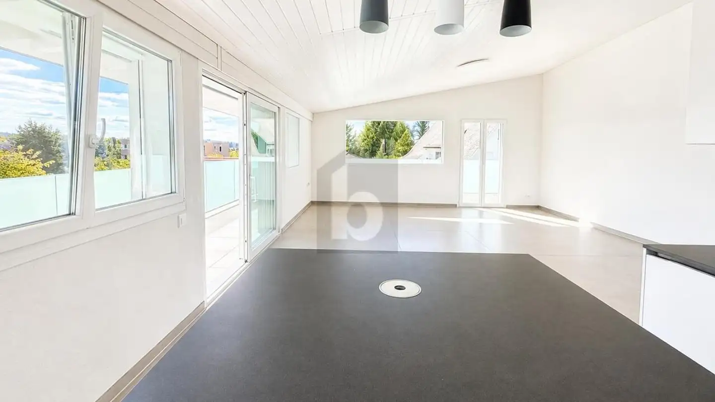 Attic flat for rent - 1723 Marly - Photo 4