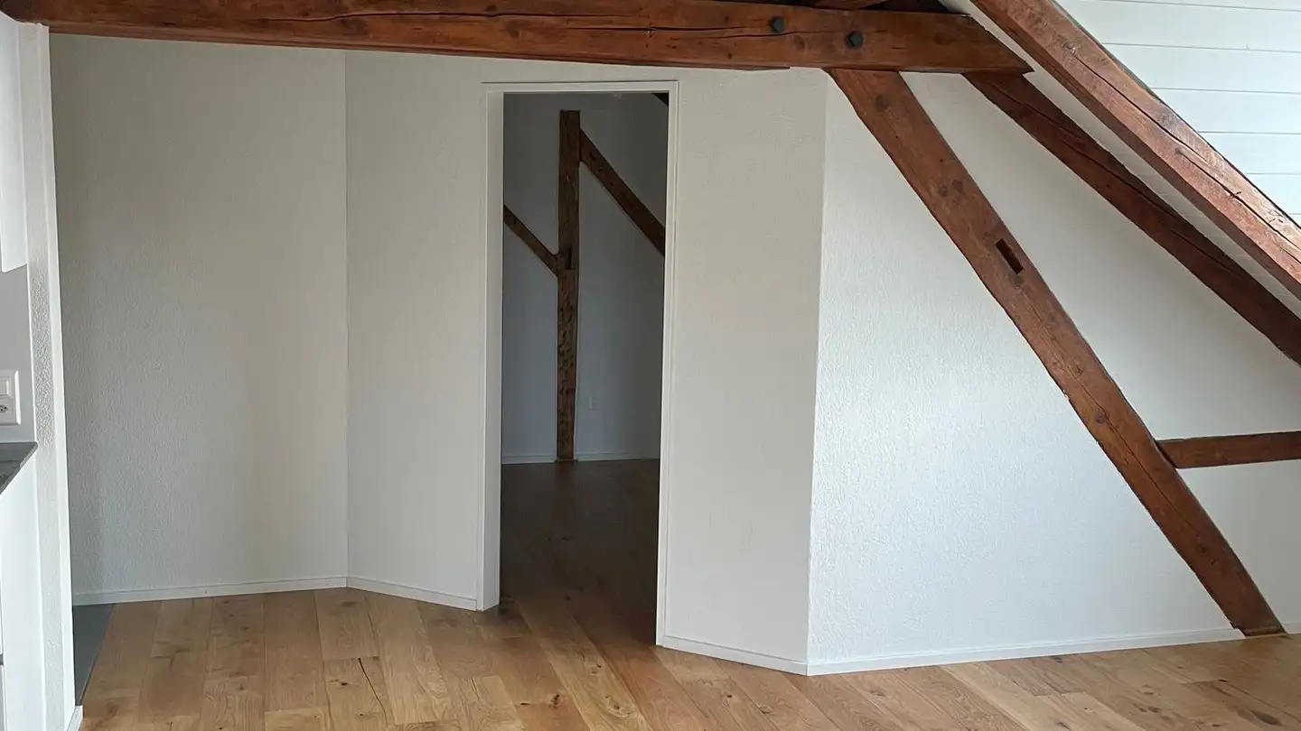 Dachgeschosswohnung mieten - Jakob-Suter-Weg 1, 8616 Riedikon - Foto 4