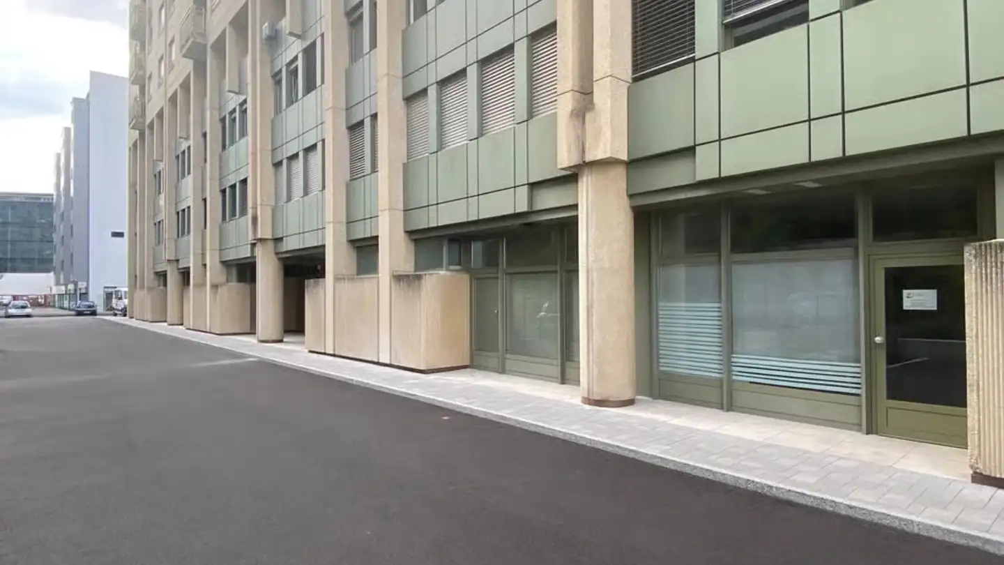 Gewerbe mieten - Rue François- Perréard 18, 1225 Chêne-Bourg