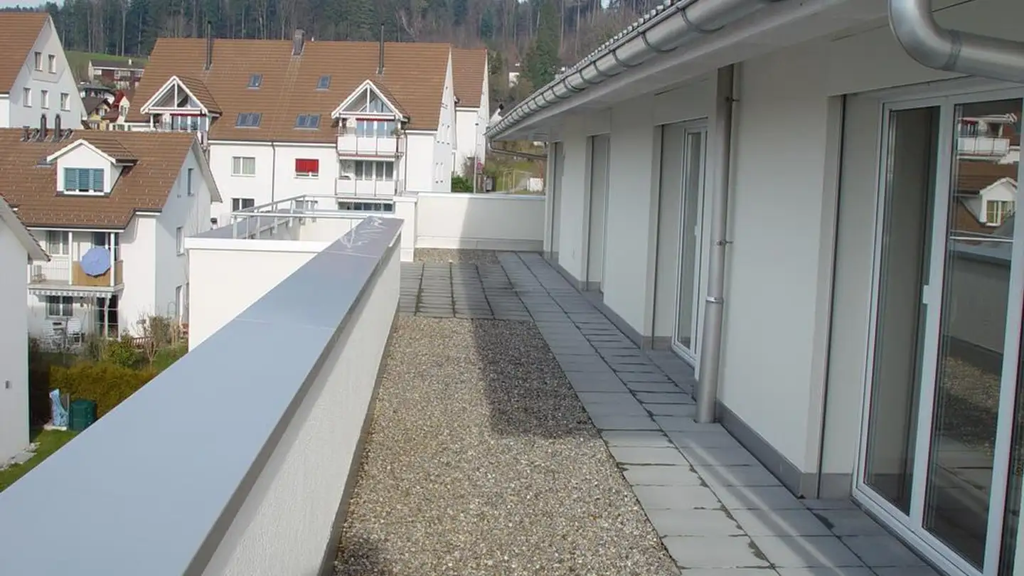 Apartment for rent - Walderstrasse 39a, 8340 Hinwil - Photo 2