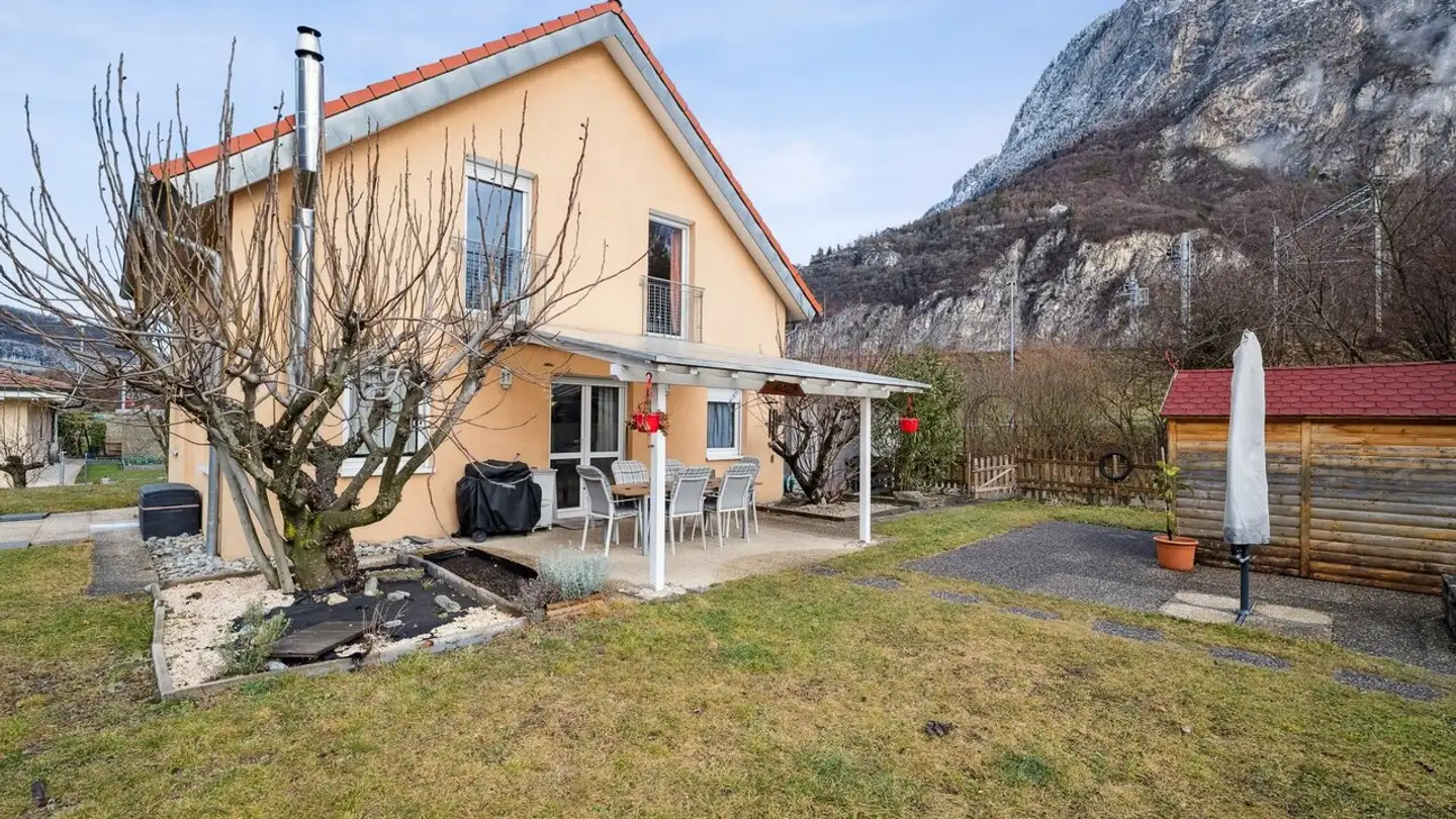 Single house for sale - 1890 St-Maurice - Photo 2