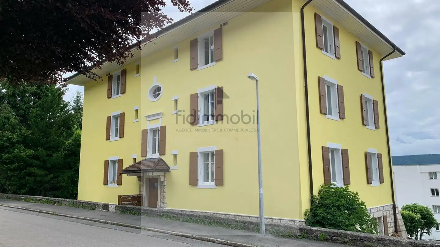 Appartement à louer - Rue De La Promenade, 2052 Fontainemelon - Photo 2