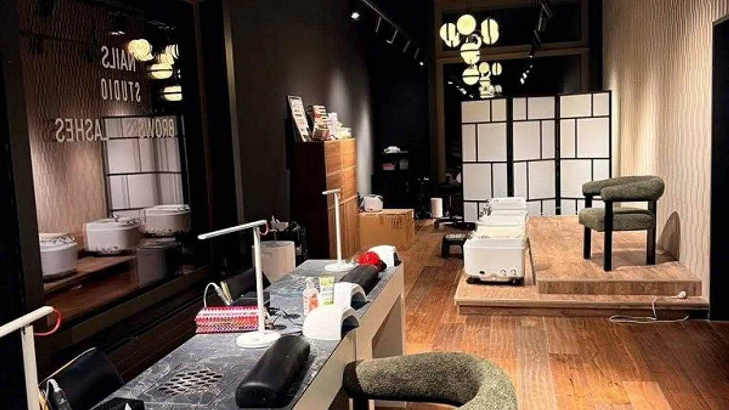 Magasin à louer - Birmensdorferstrasse 310, 8055 Zürich - Photo 2