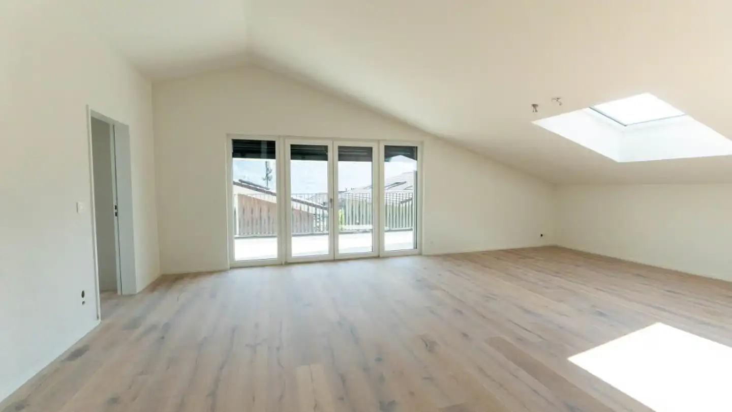 Dachgeschosswohnung mieten - Neuheim 3, 6442 Gersau - Foto 4