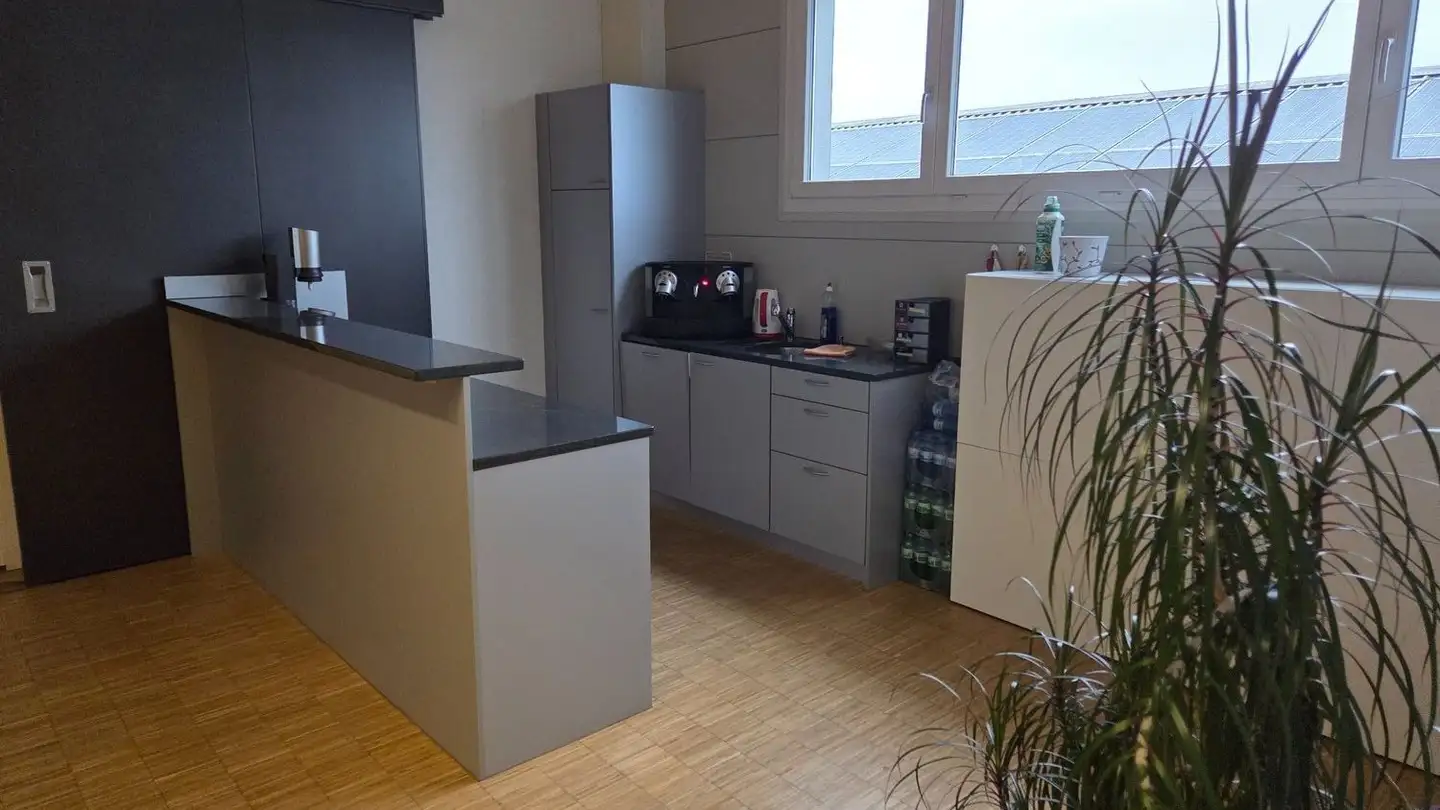 Bureau à louer - C.-F.-L.-Lohner-Strasse 22, 3645 Gwatt (Thun) - Photo 3