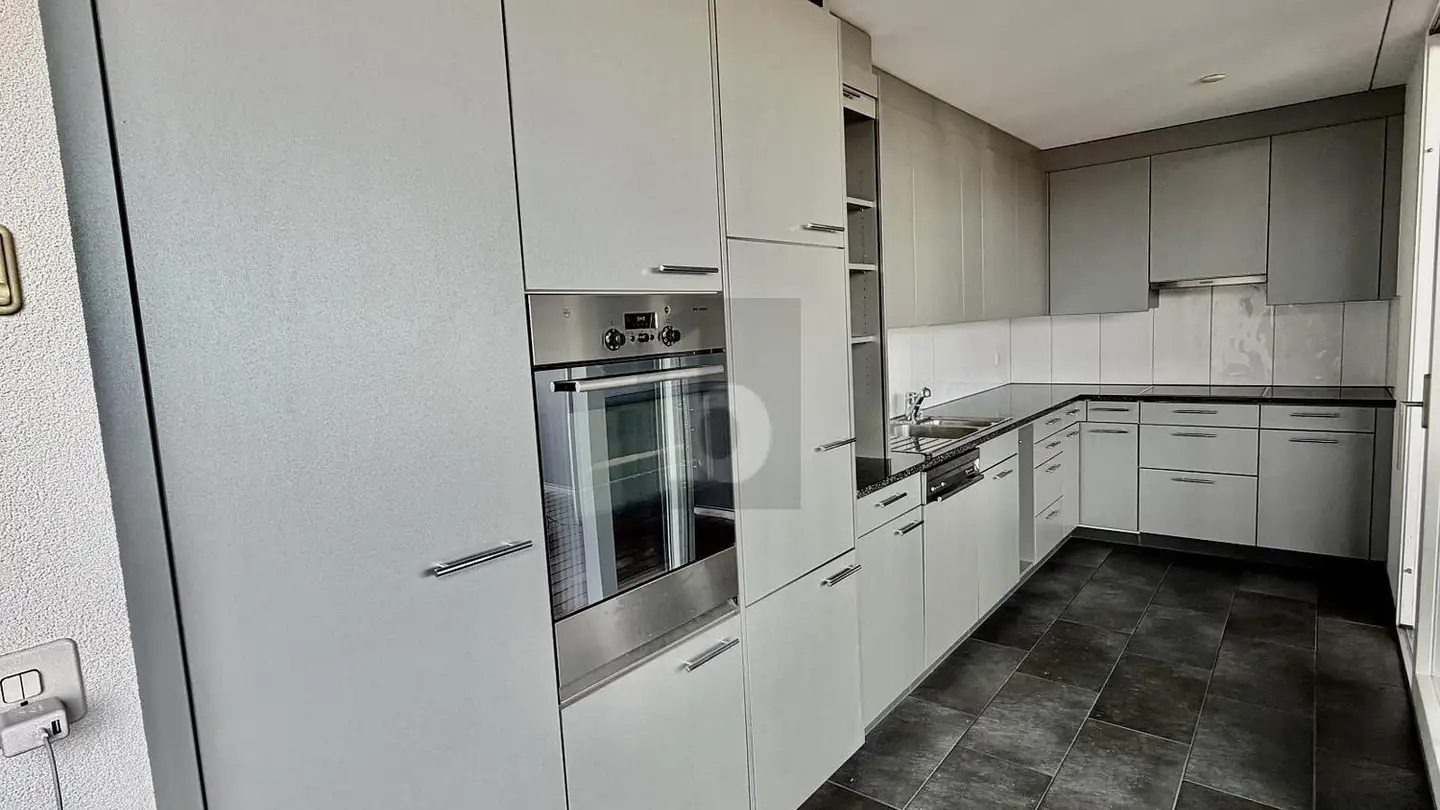 Penthouse for rent - 5070 Frick - Photo 3