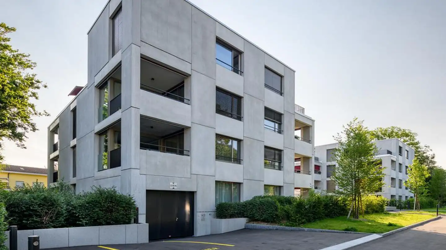 Underground parking space for rent - In Der Ey, 8047 Zürich