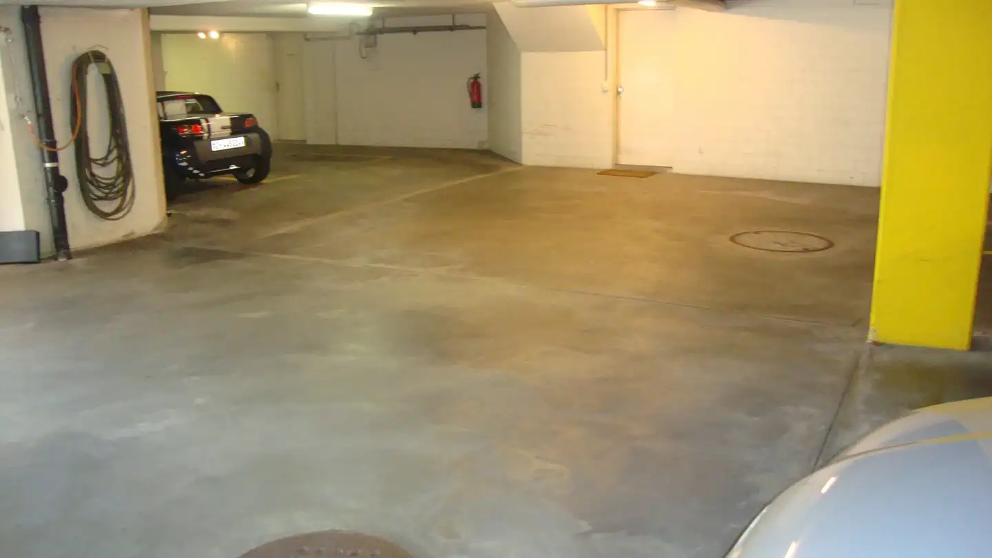 Tiefgaragenstellplatz mieten - Schmiedgasse 2a, 8182 Hochfelden - Foto 2
