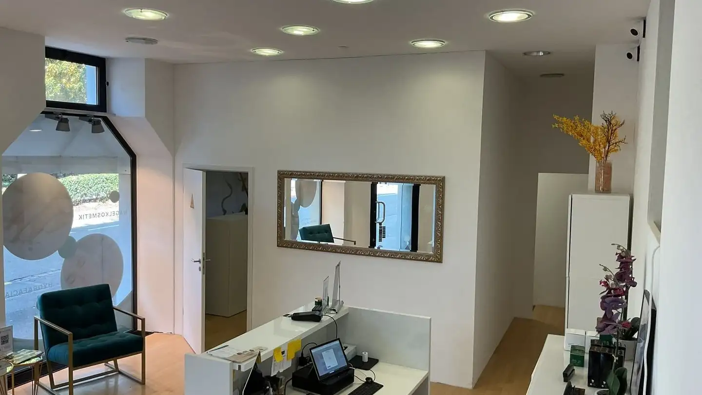 Shop for rent - Obere Bahnhofstrasse 40, 8640 Rapperswil SG - Photo 3