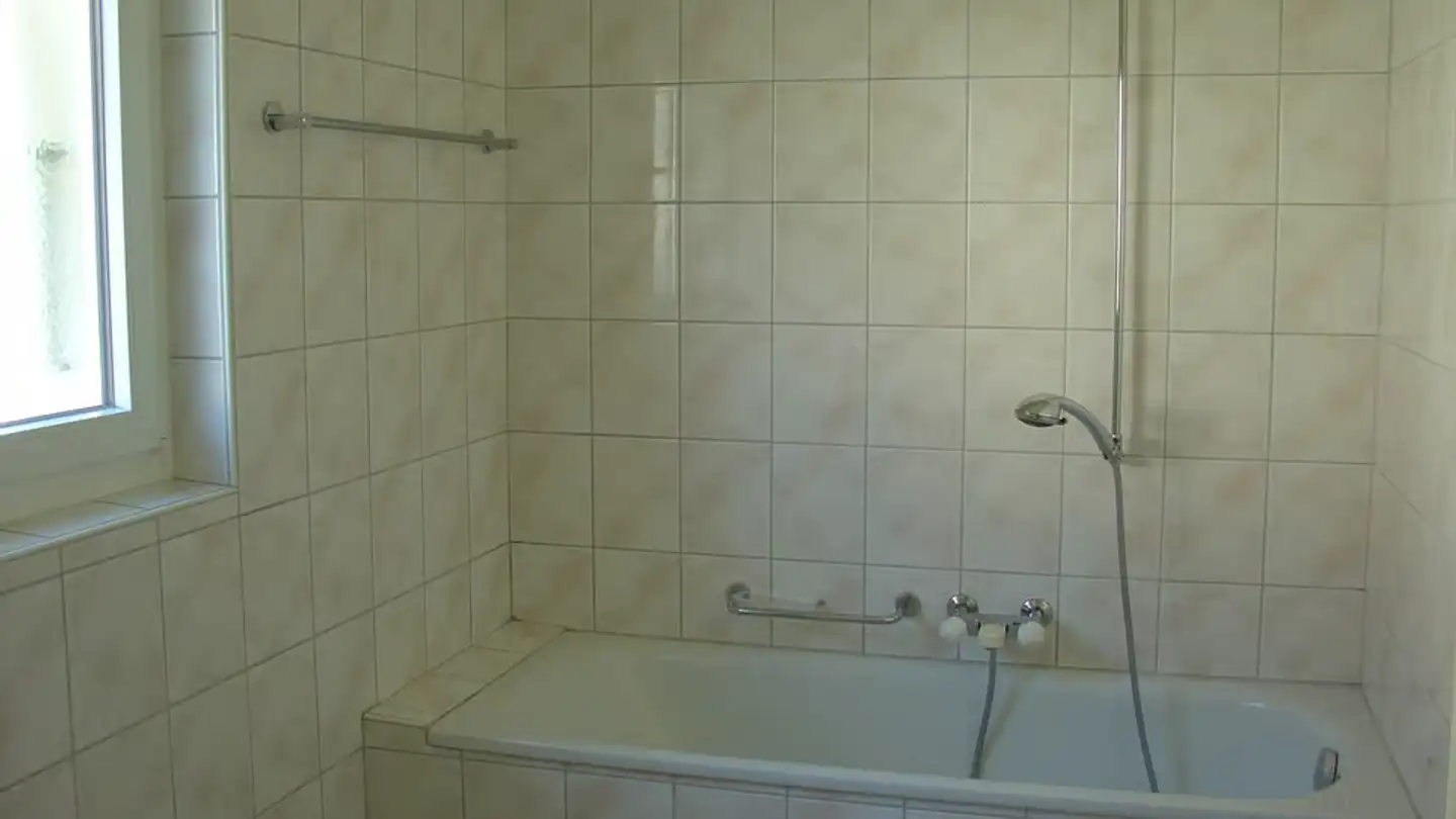 Apartment for rent - Champs-Forts 13, 2740 Moutier - Photo 3
