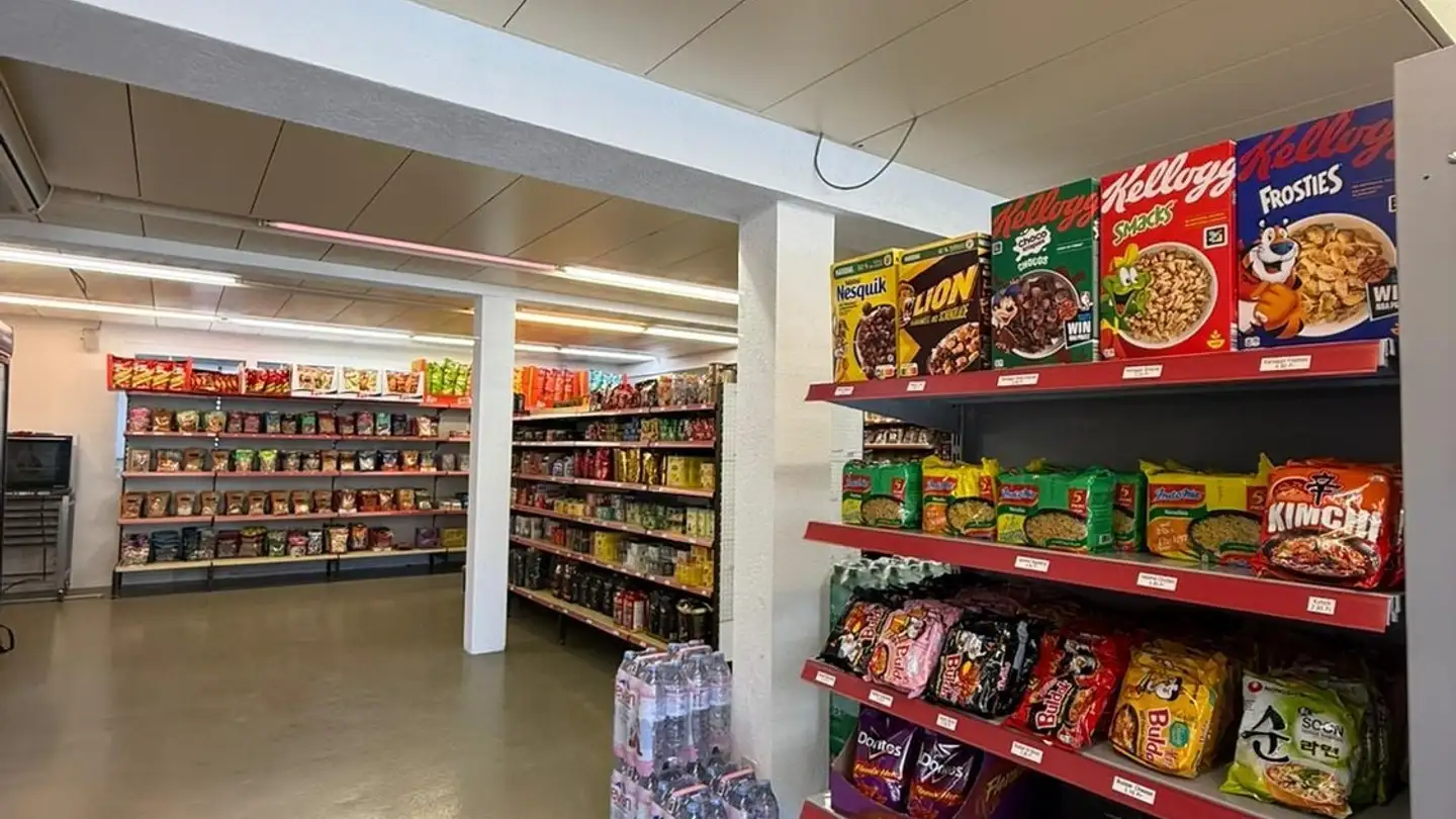 Commerciale in affitto - Hauptstrasse 39, 5316 Leuggern - Foto 3