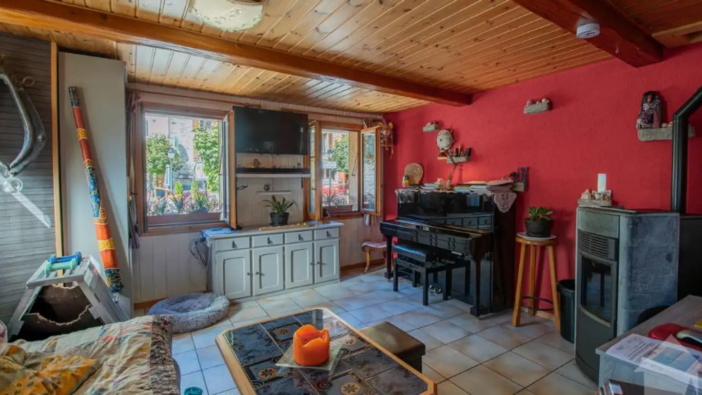 Row house for sale - 1922 Salvan - Photo 2
