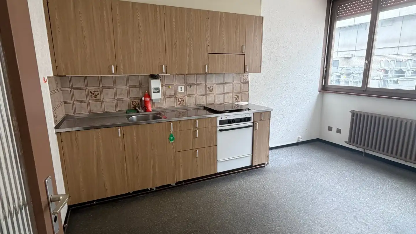 Commercial for rent - Falkensteinerstrasse 11, 4132 Muttenz - Photo 3