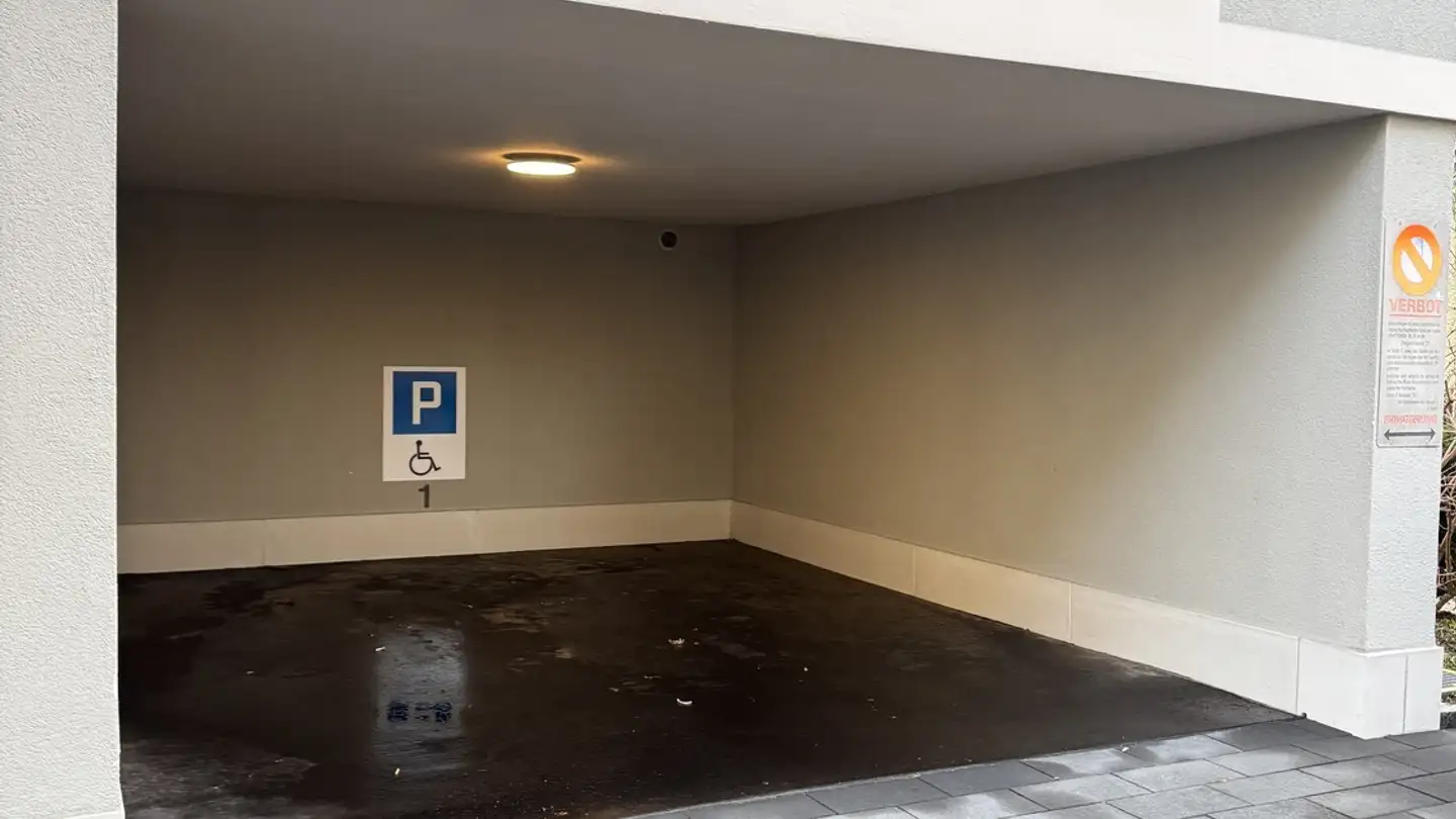 Outdoor parking space for rent - Zelgstrasse 27, 8003 Zürich