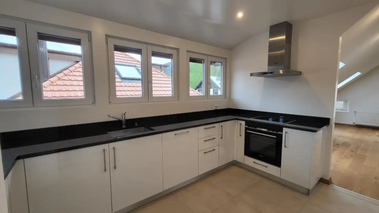 Attic flat for rent - Sur Le Crêt, 2108 Couvet
