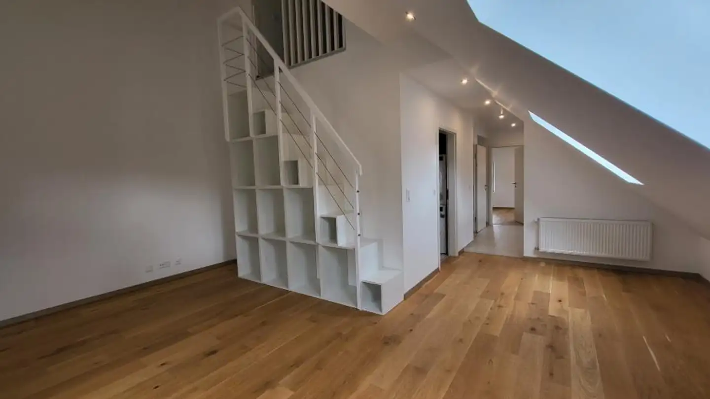 Attic flat for rent - Sur Le Crêt, 2108 Couvet - Photo 4