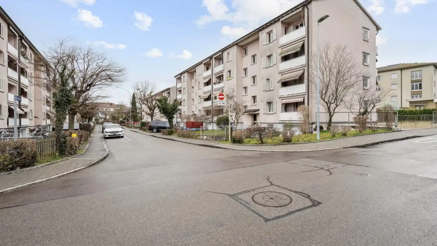 Single garage for rent - Bölchenstrasse 1, 4127 Birsfelden