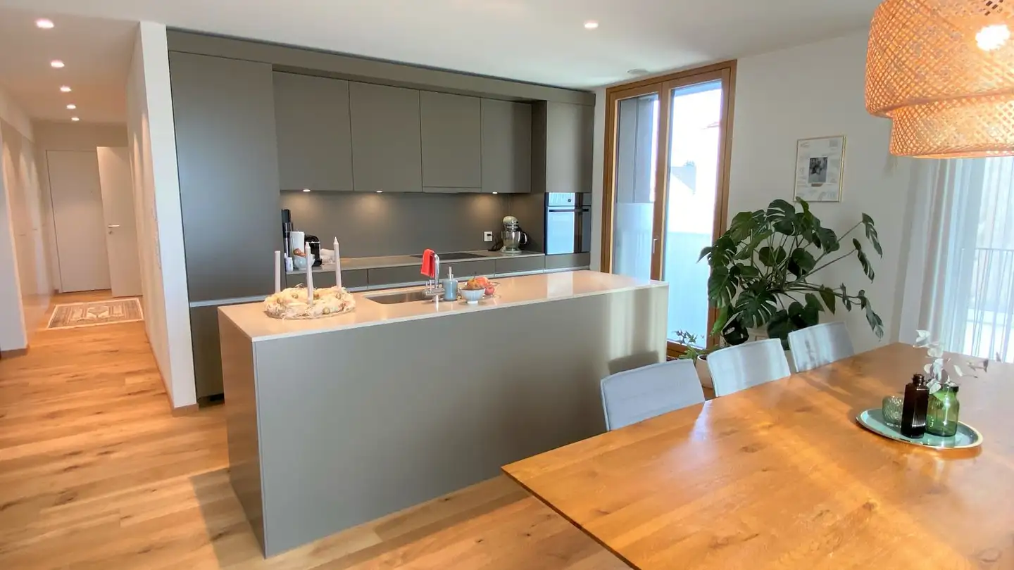 Dachgeschosswohnung mieten - Bahnhofstrasse 12b, 8595 Altnau