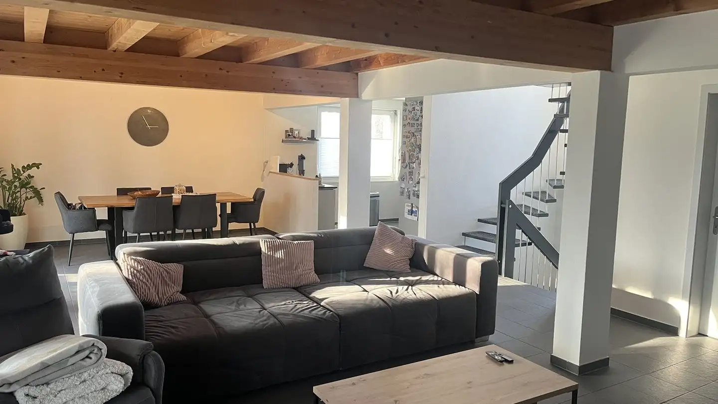 Furnished apartment for rent - 9326 Horn