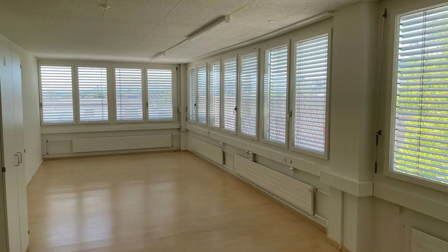 Spazio ufficio in affitto - Lättichstrasse 8, 6340 Baar - Photo 2