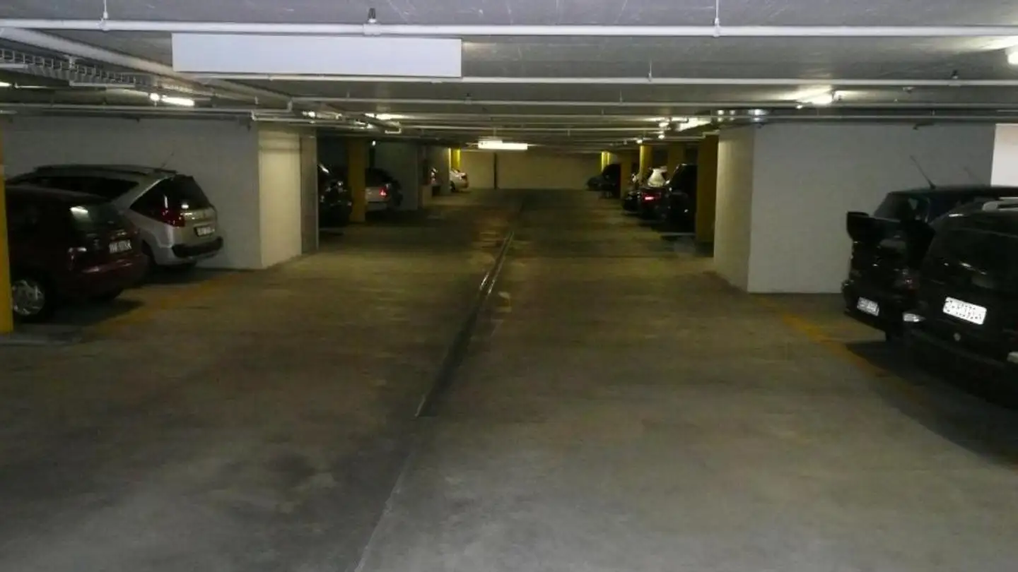 Parcheggio esterno in affitto - Huobstrasse 4, 8808 Pfäffikon SZ