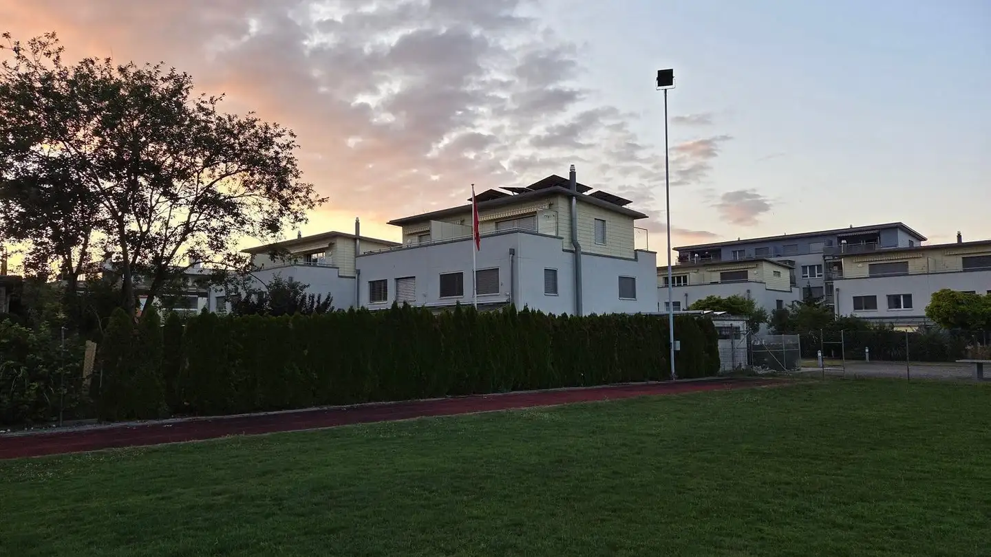 Maison jumelle à louer - Bostudenstrasse 6b, 3604 Thun - Photo 2