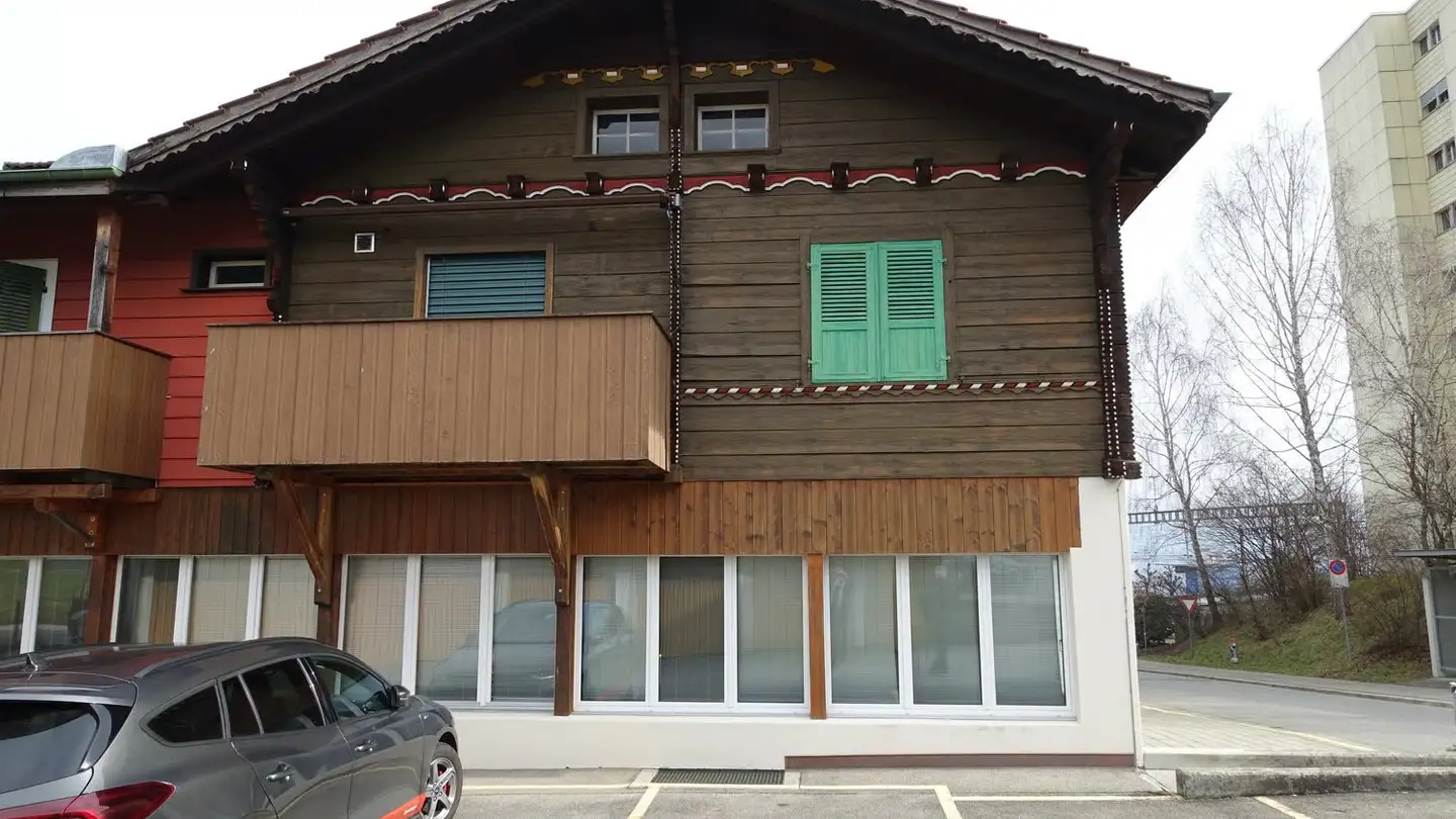 Mehrfamilienhaus kaufen - Obere Bahnhofstrasse 4, 3700 Spiez - Foto 2