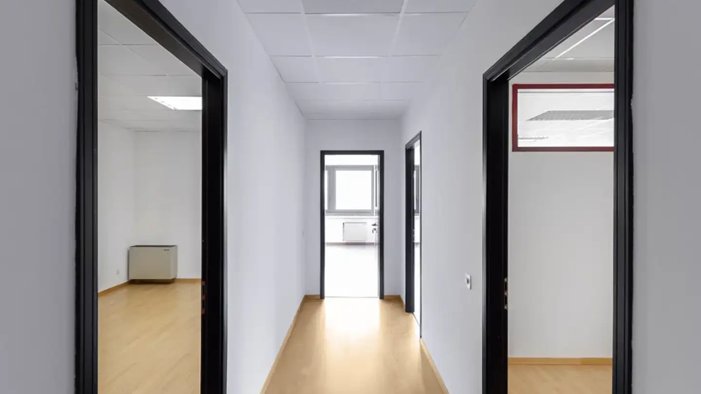 Spazio ufficio in affitto - Via Campagna 26, 6934 Bioggio - Foto 3