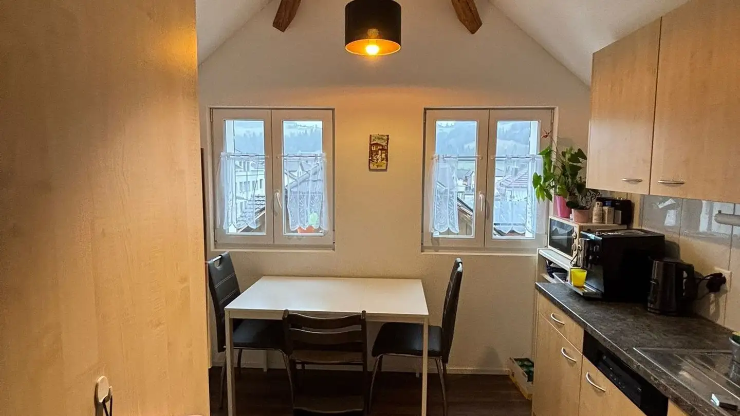 Attic flat for rent - Ottilienstrasse 13, 9606 Bütschwil - Photo 3