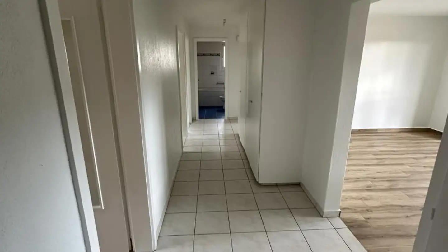 Appartamento in affitto - Chemin Du Blu 6, 2054 Chézard-St-Martin - Foto 4