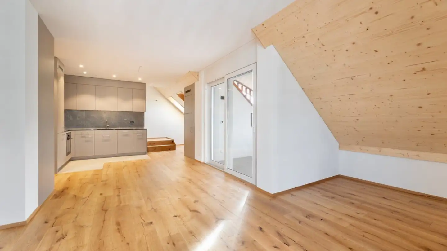 Attic flat for rent - Sonnenbühlstrasse 2, 8181 Höri