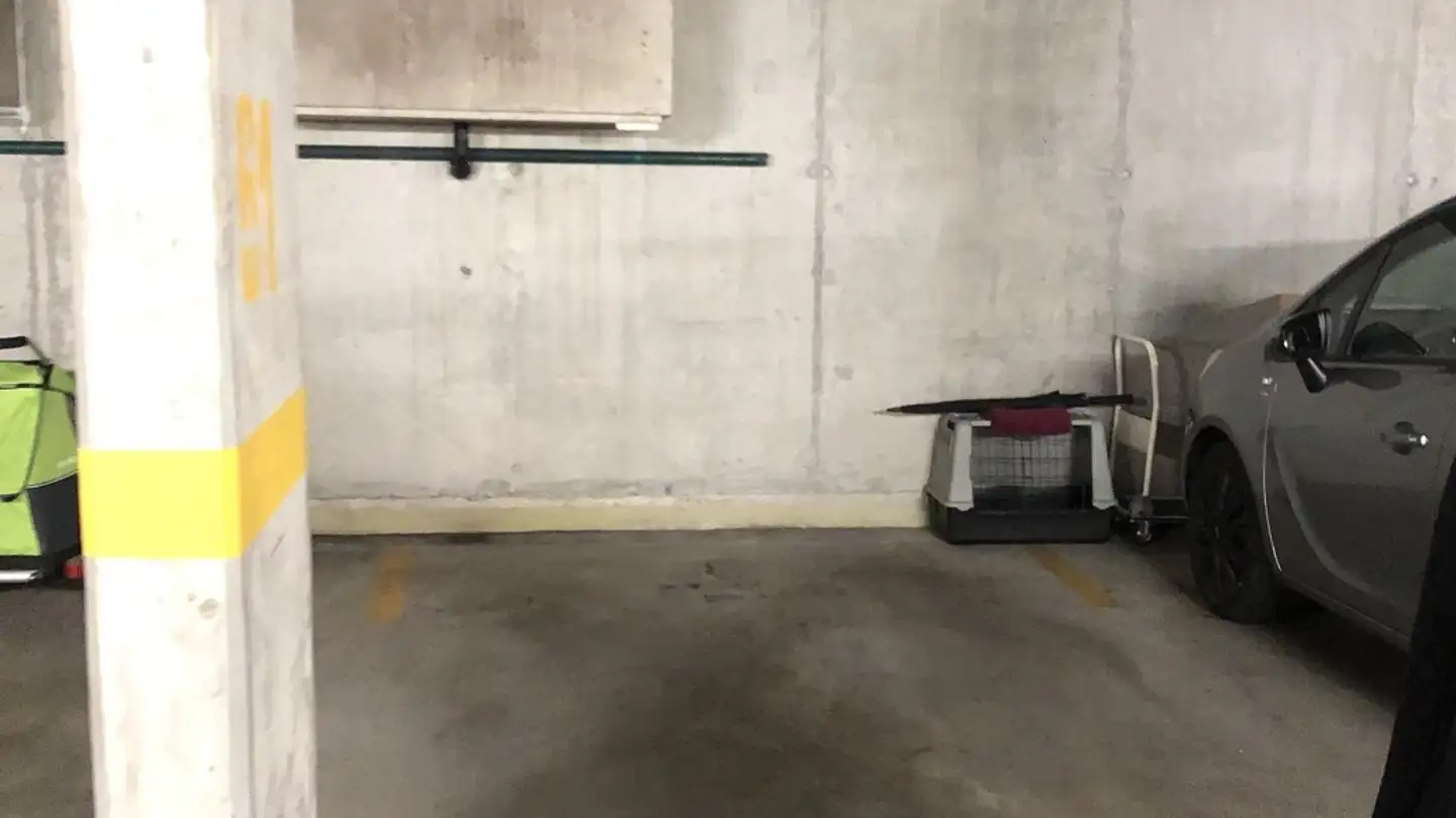 Single garage for rent - Tribeystrasse 8, 3252 Worben