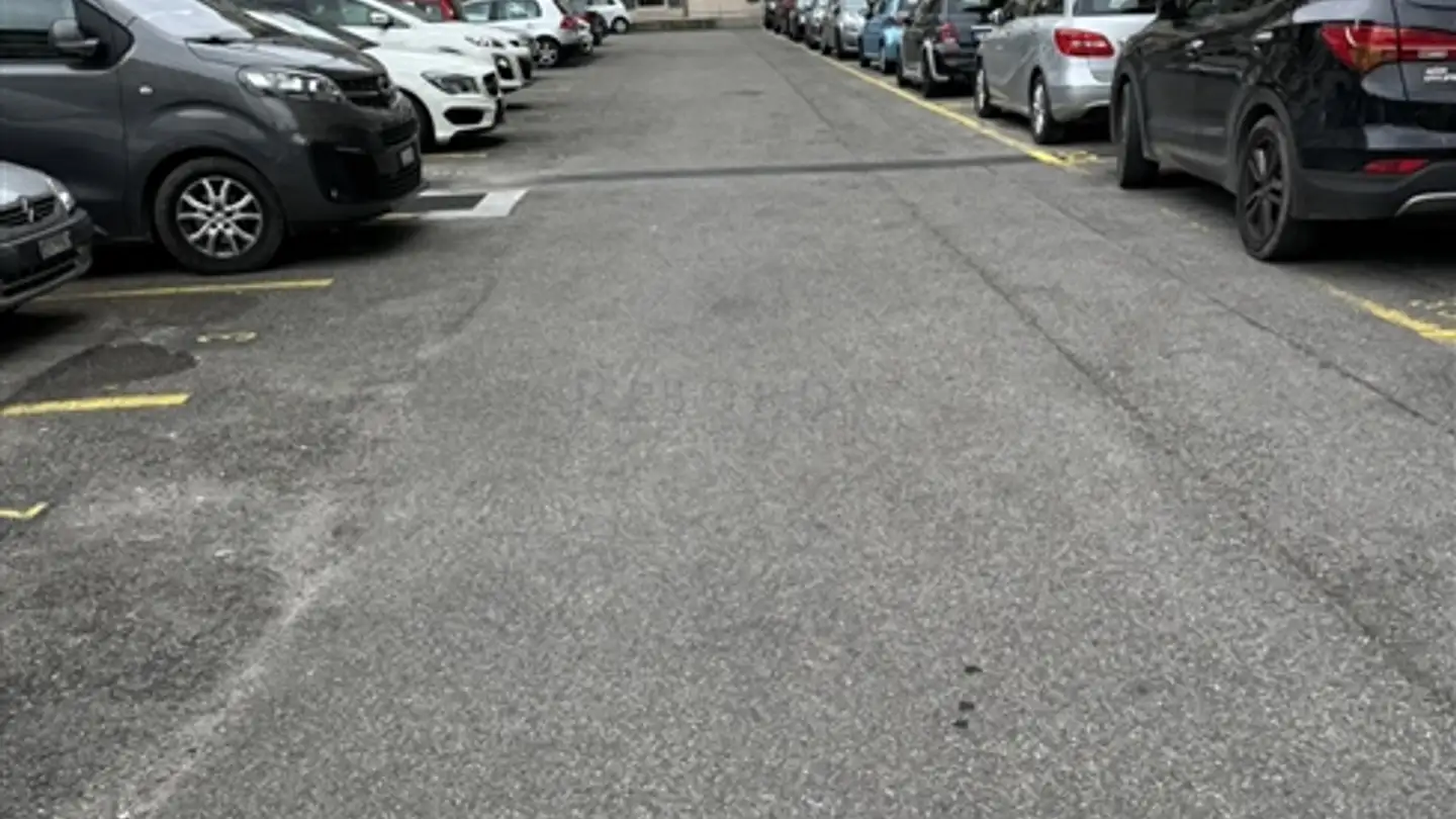 Parcheggio esterno in affitto - Rue Des Confessions, 1203 Genève - Photo 3