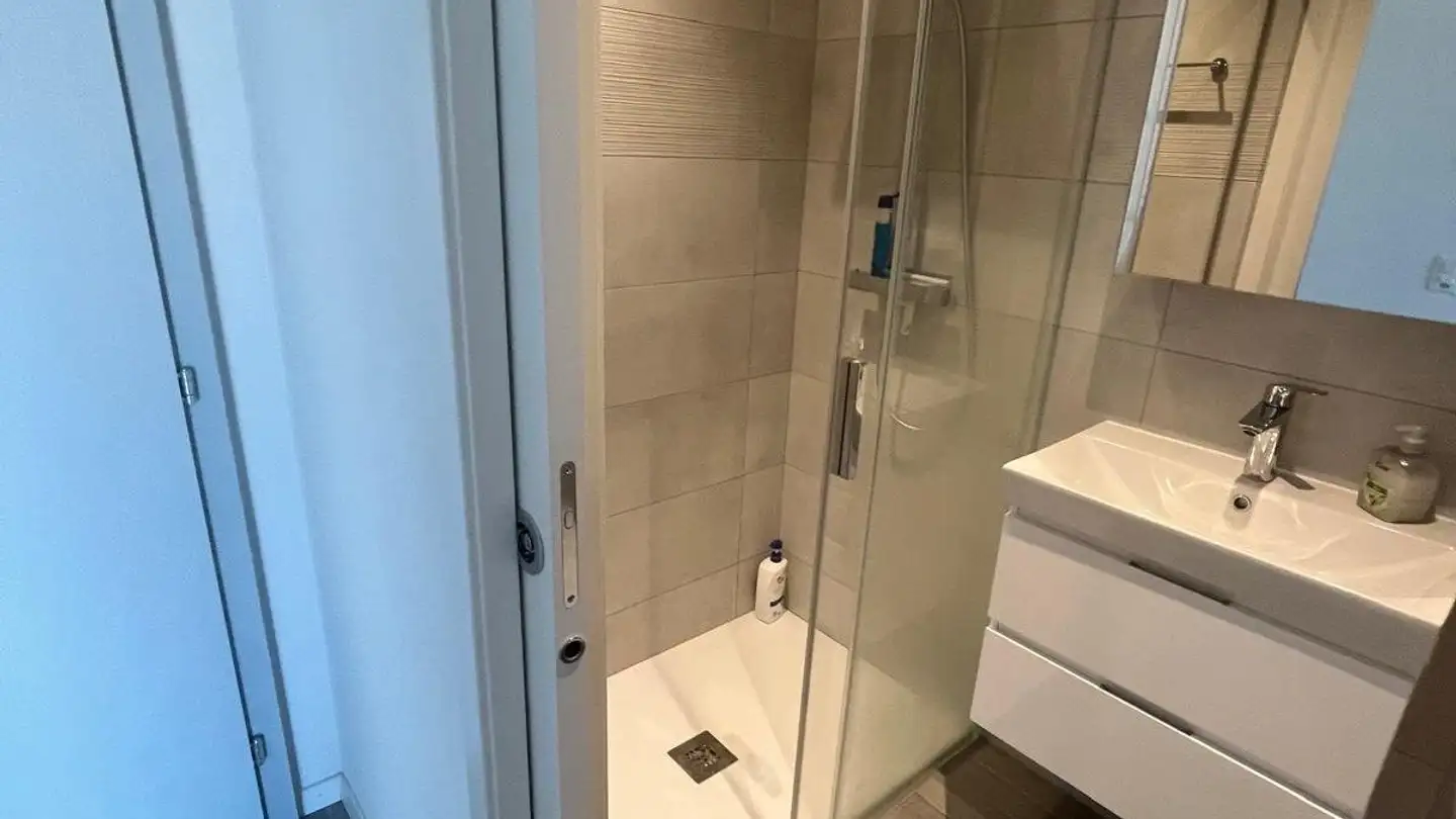 Appartamento in affitto - Rue Du Perron 5, 1196 Gland - Foto 2