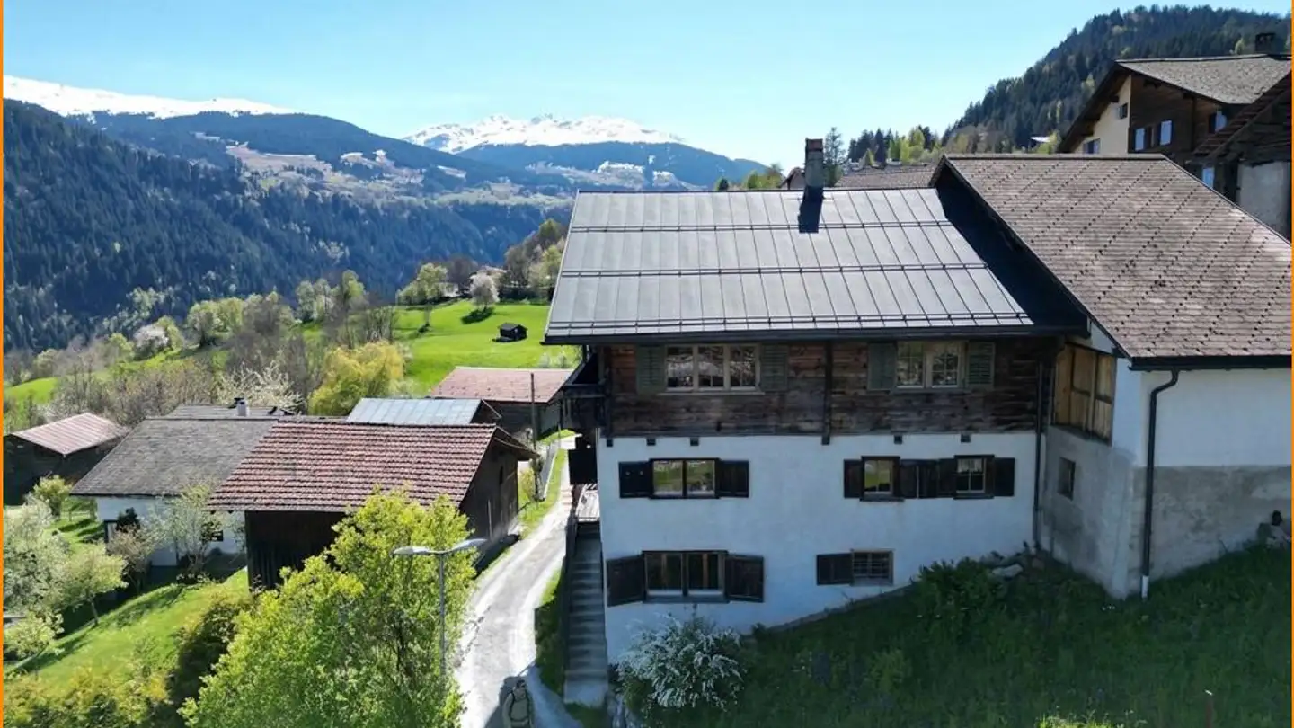 Apartment for sale - Via Nustein 2, 7158 Waltensburg/Vuorz