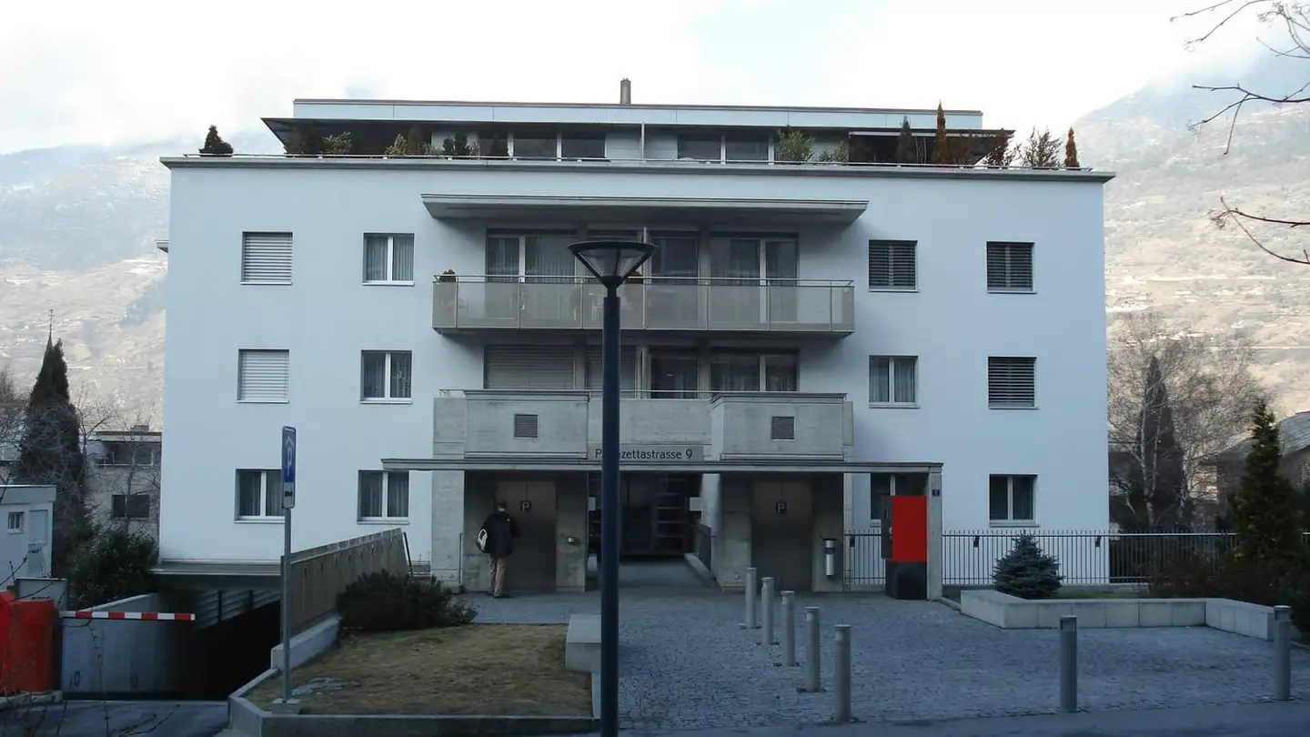 Parcheggio sotterraneo in affitto - Pflanzettastrasse 9, 3930 Visp
