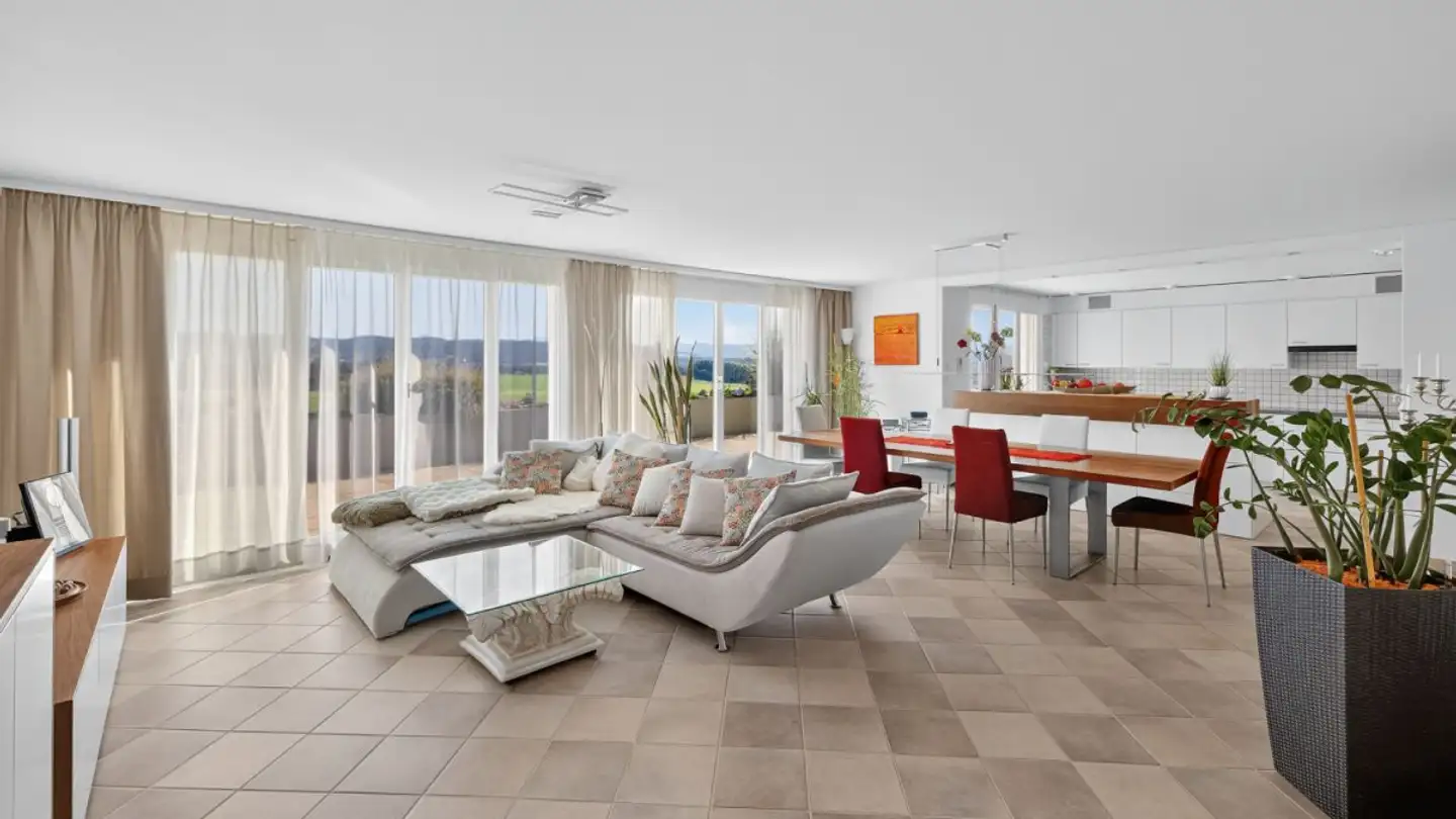 Stepped house for sale - Sonnenbergstrasse 32, 9524 Zuzwil SG - Photo 2