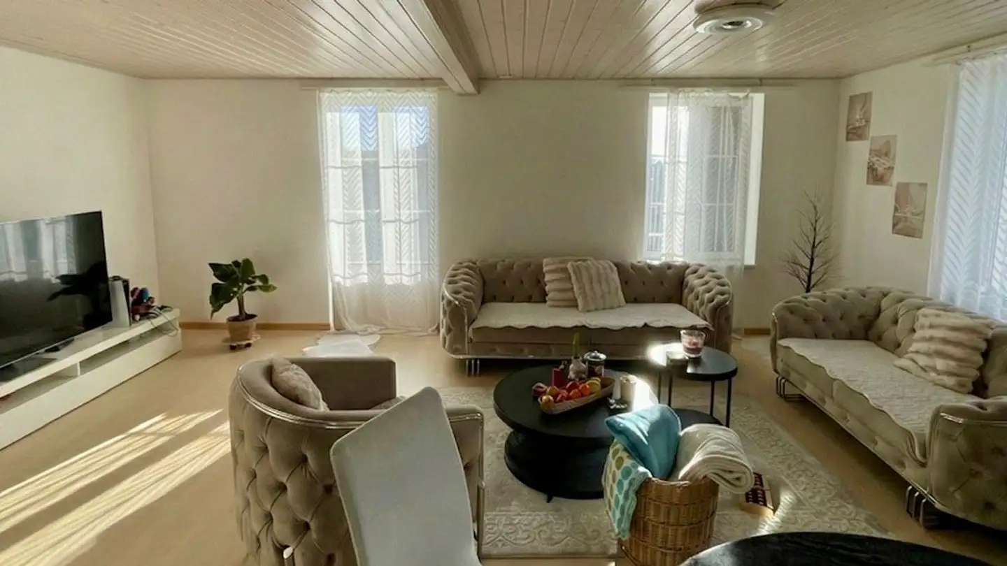 Appartamento in affitto - Hauptstrasse 85, 1794 Salvenach