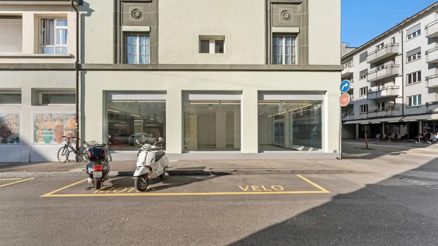Commercial for rent - Rue De Morat / Murtenstrasse 14, 2502 Biel/Bienne - Photo 3
