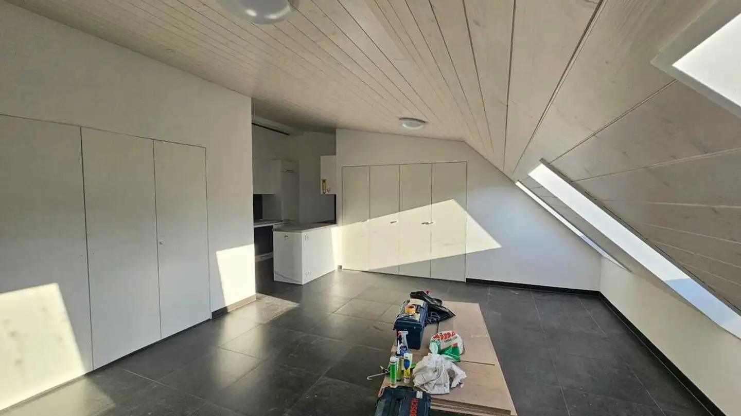 Dachgeschosswohnung mieten - Quai De La Thièle 15, 1400 Yverdon-les-Bains