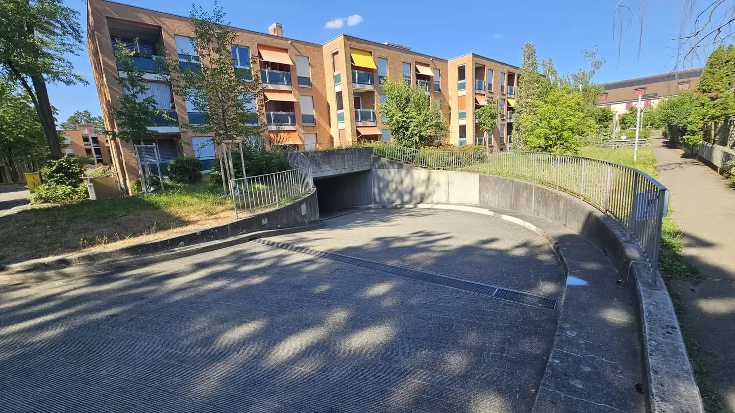 Underground parking space for rent - Pilatusstrasse 51, 4054 Basel