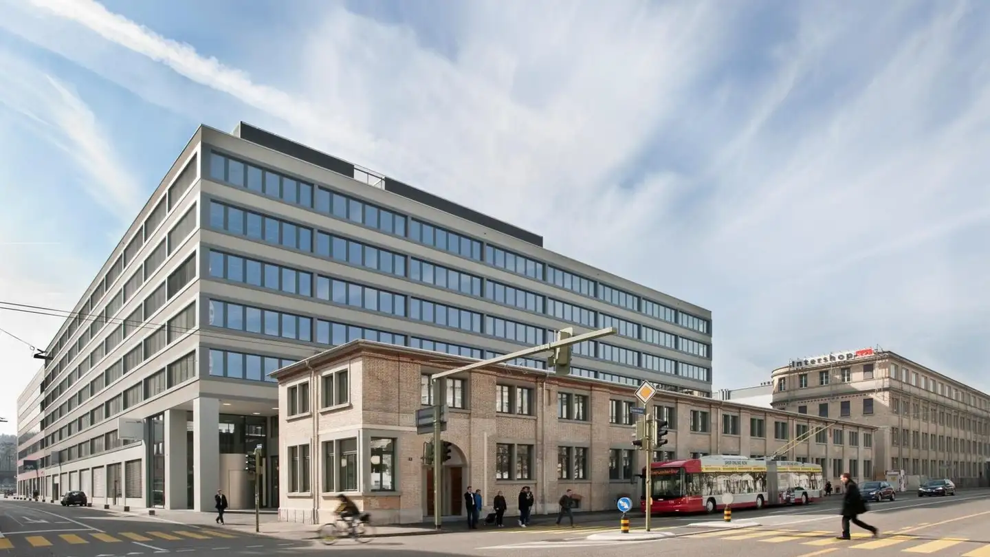 Place de parking souterraine à louer - Turbinenstrasse 2, 8400 Winterthur