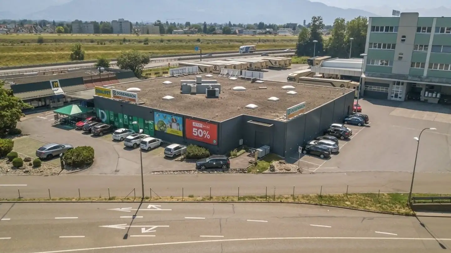 Geschäft mieten - Neugrütstrasse 2, 9430 St. Margrethen SG