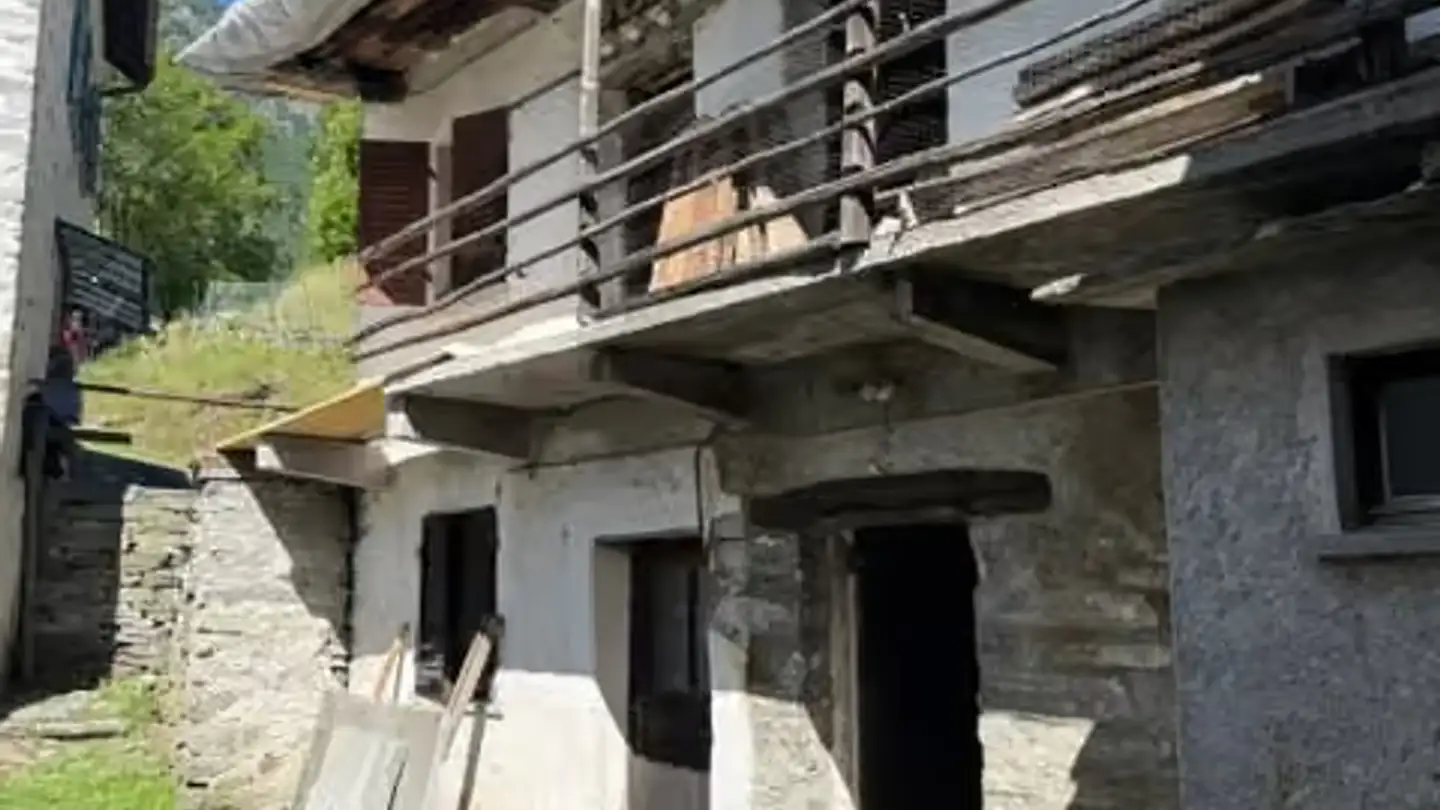 House for sale - 6634 Brione (Verzasca)